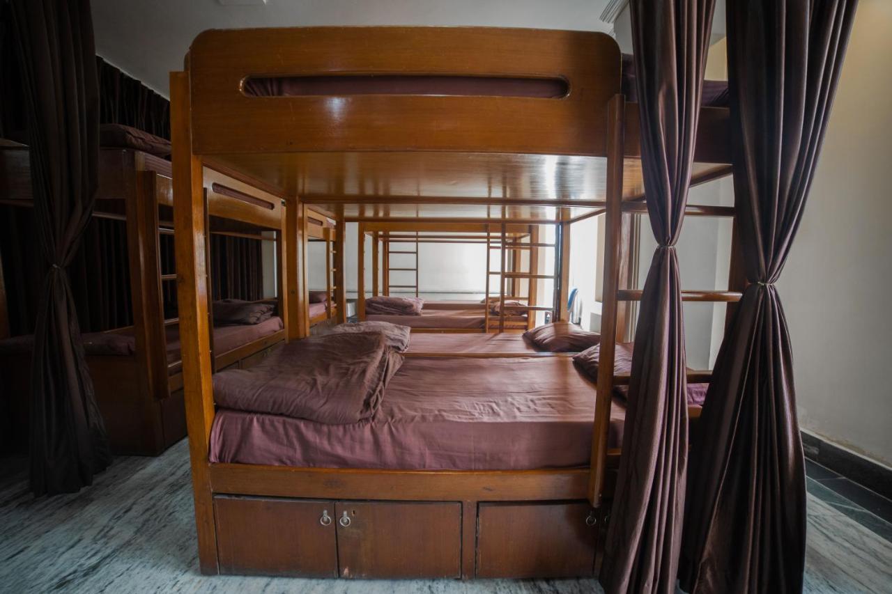 Pearl Courtyard Hostel